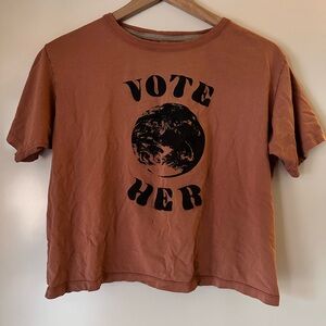 Patagonia crop tee shirt